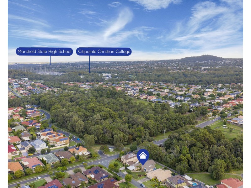 6 Hereford Crescent, Carindale QLD 4152