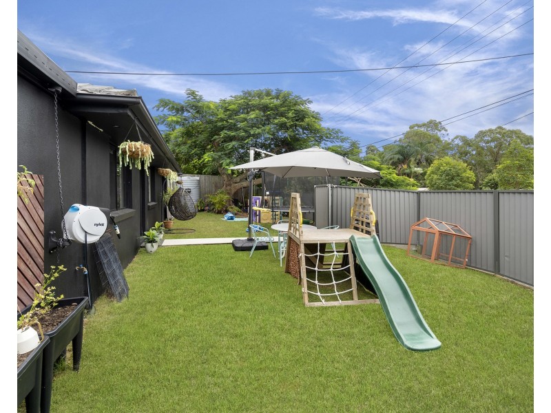 62 Radiata Street, Hillcrest QLD 4118