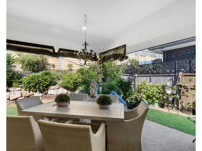 14 Samford Drive, Holmview QLD 4207