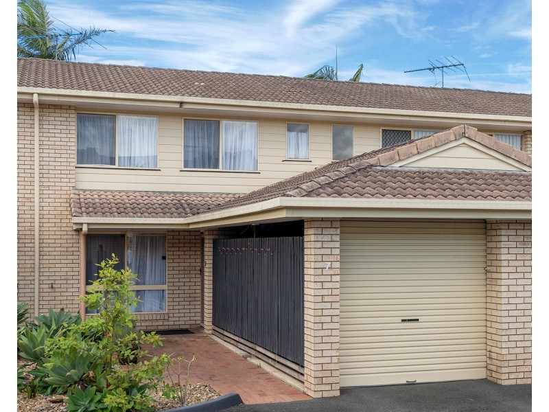 7/11 Damalis Street, Woodridge QLD 4114