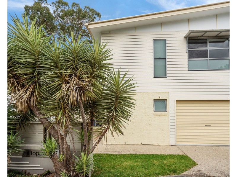 2/17 Hilltop Court, Carina QLD 4152