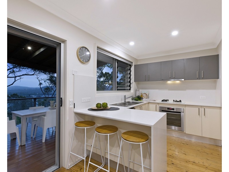 38 Joan Street, Forresters Beach NSW 2260