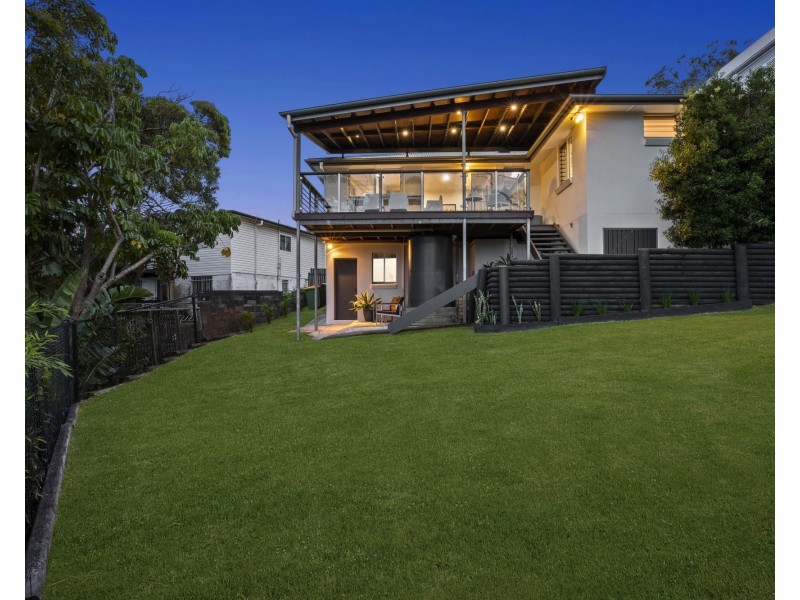 38 Joan Street, Forresters Beach NSW 2260