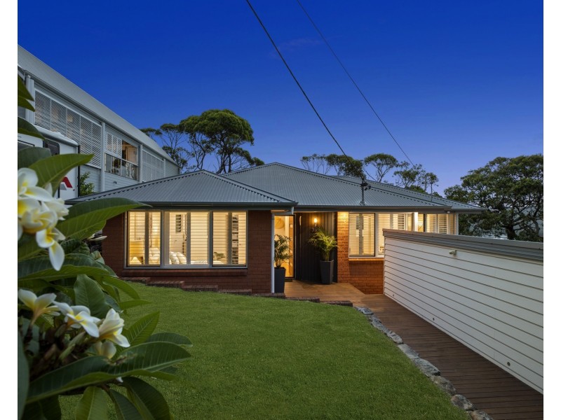 38 Joan Street, Forresters Beach NSW 2260