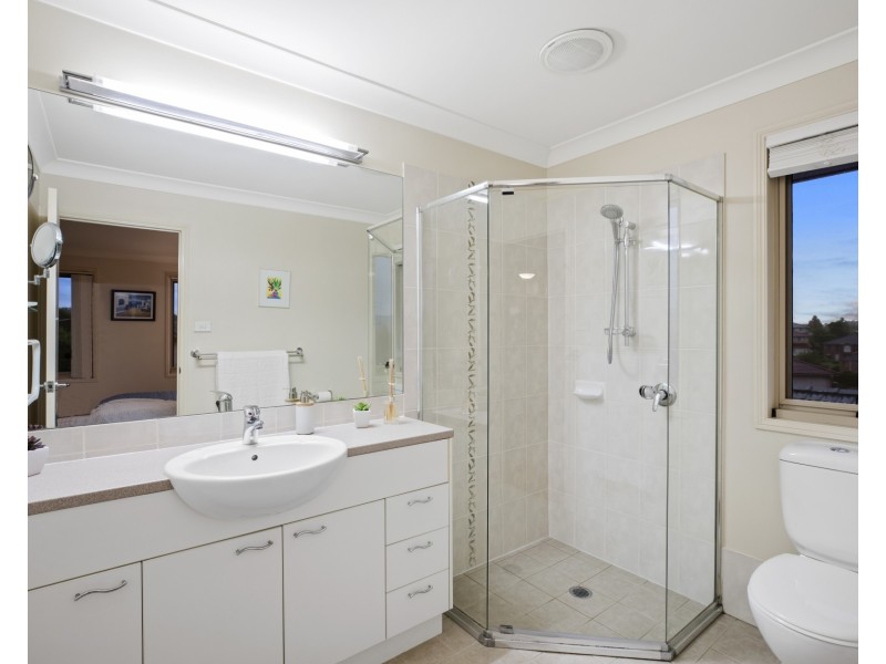 12 Sunhill Crescent, Erina NSW 2250