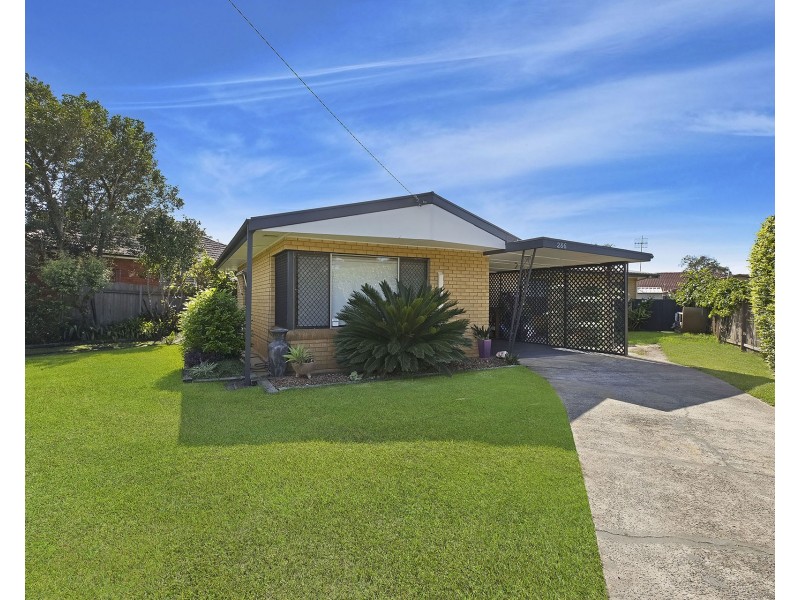 286 Ocean Beach Road, Umina Beach NSW 2257