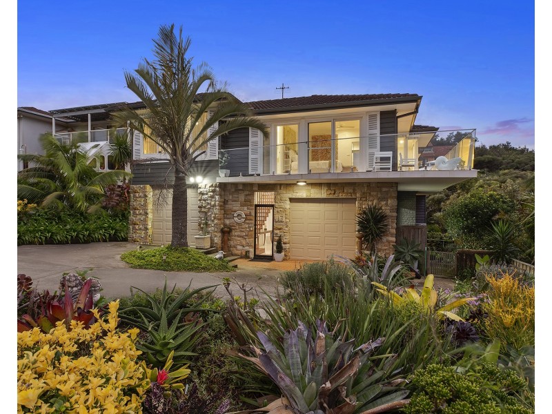 13 Henrys Road, Forresters Beach NSW 2260