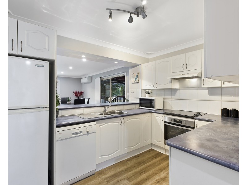 1 Barree Avenue, Narara NSW 2250
