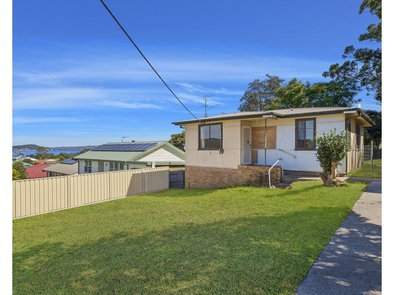 28 Cary Crescent, Springfield NSW 2250