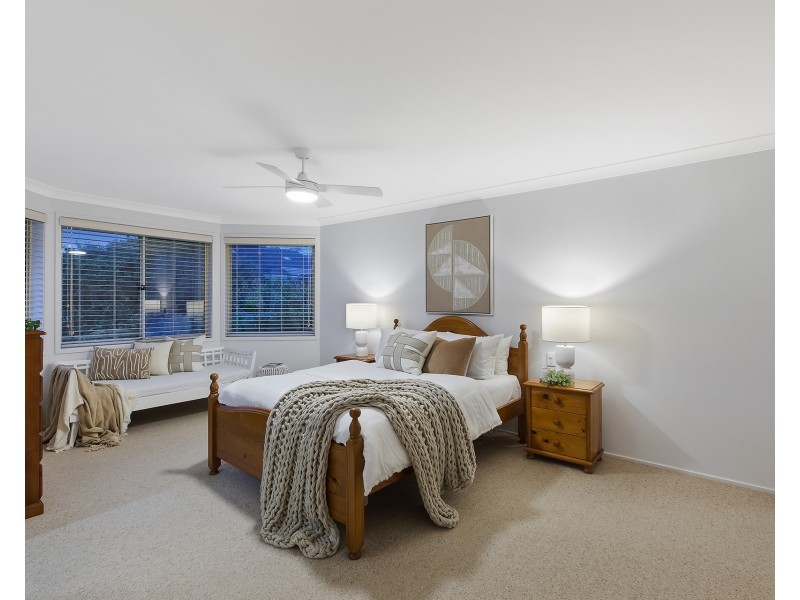 73 Thames Drive, Erina NSW 2250