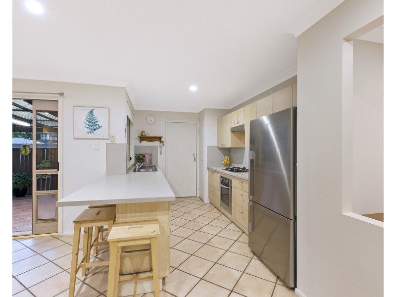 56 Thames Drive, Erina NSW 2250