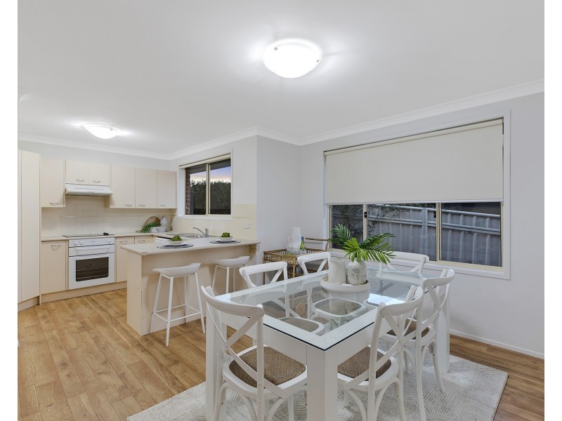 2/7 Windemere Drive, Terrigal NSW 2260