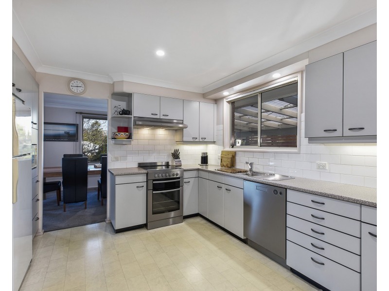 19 Benwerrin Road, Wamberal NSW 2260