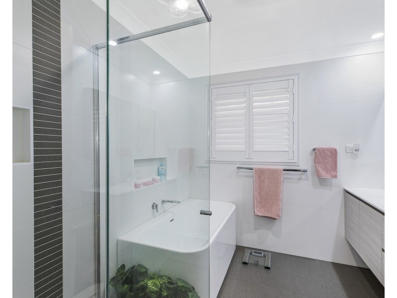 19 Benwerrin Road, Wamberal NSW 2260