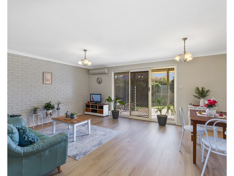 2/40 Burns Road, Ourimbah NSW 2258