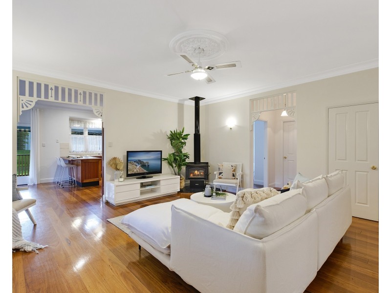 104 Chetwynd Road, Erina NSW 2250