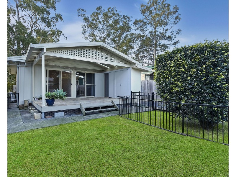 40 Narrawa Avenue, Erina NSW 2250