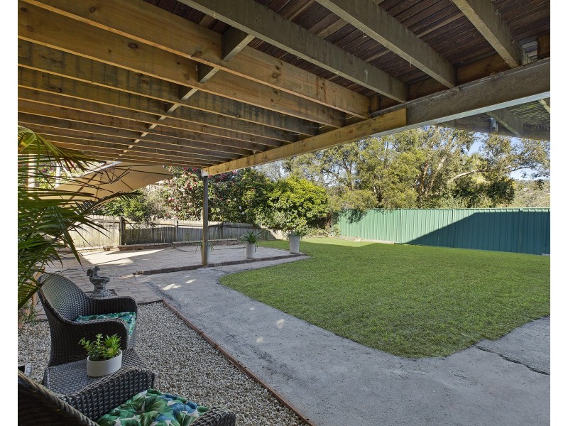 15 Georgia Avenue, Wyoming NSW 2250