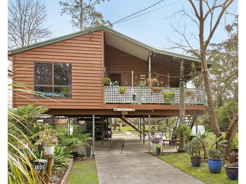 100 Chetwynd Road, Erina NSW 2250