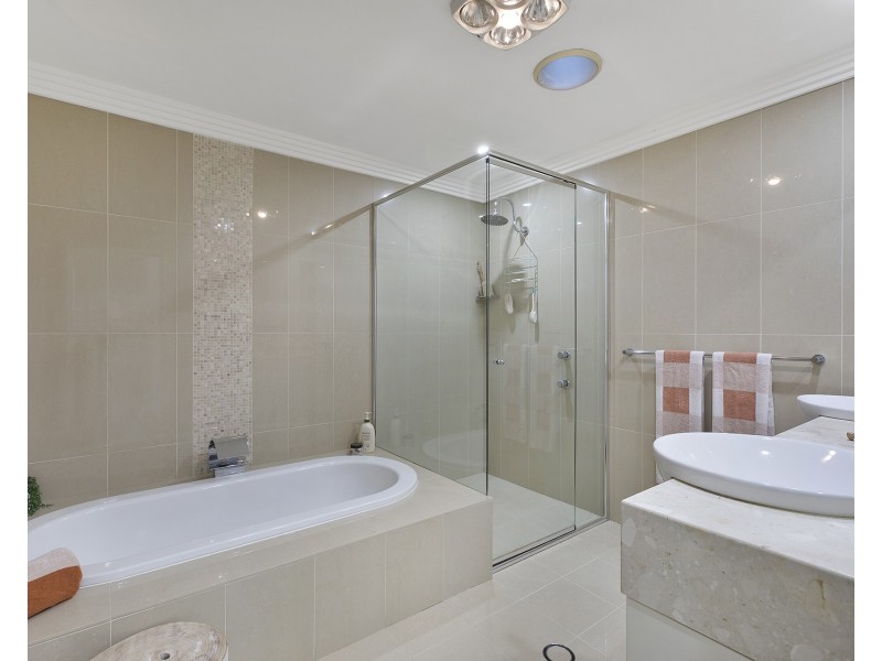 28 Finlay Crescent, Ourimbah NSW 2258