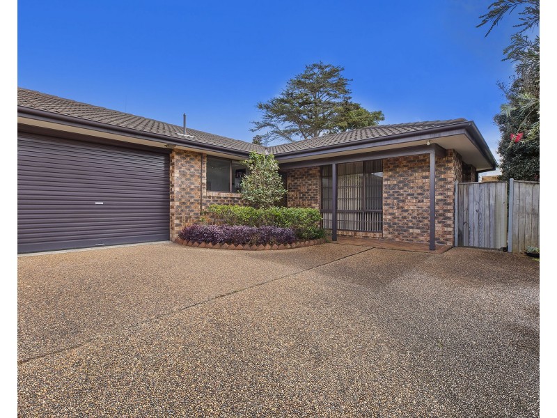 2/50 Caroline Street, East Gosford NSW 2250