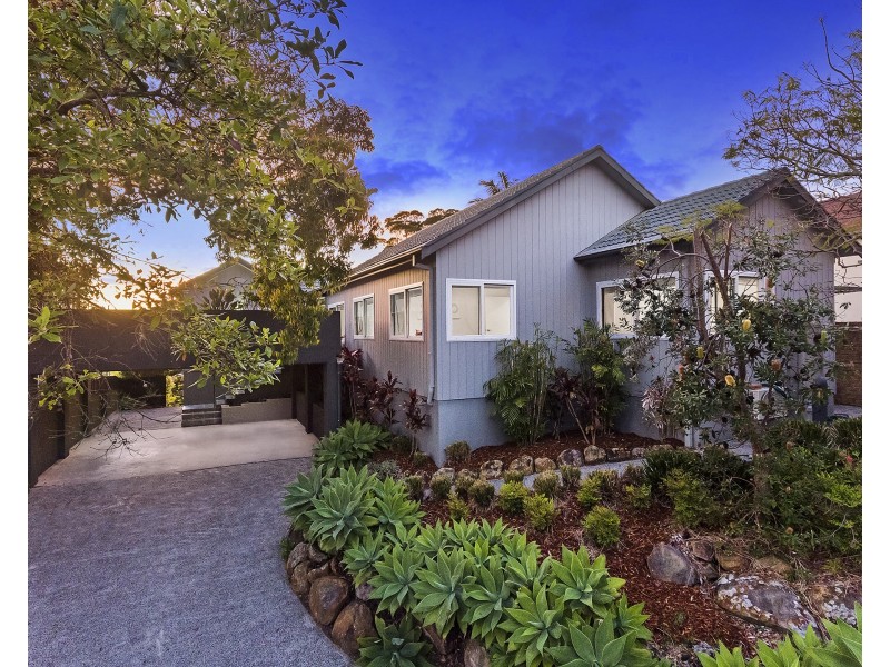 30 Hillcrest Street, Terrigal NSW 2260