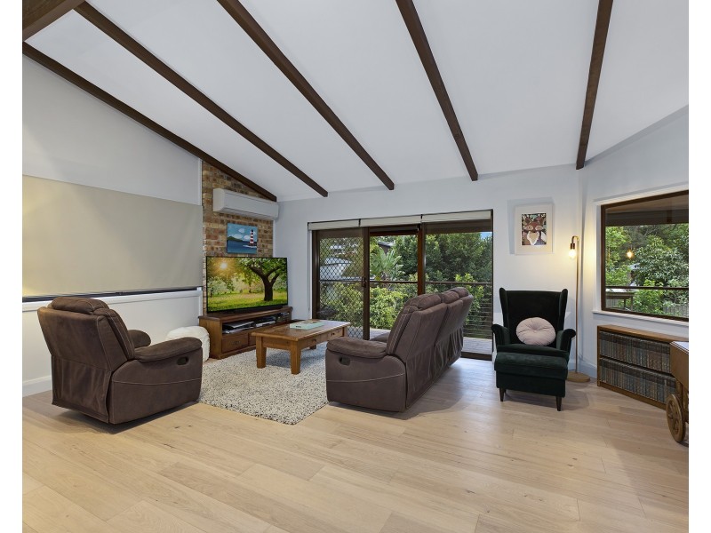 49 Kuburra Road, Erina NSW 2250