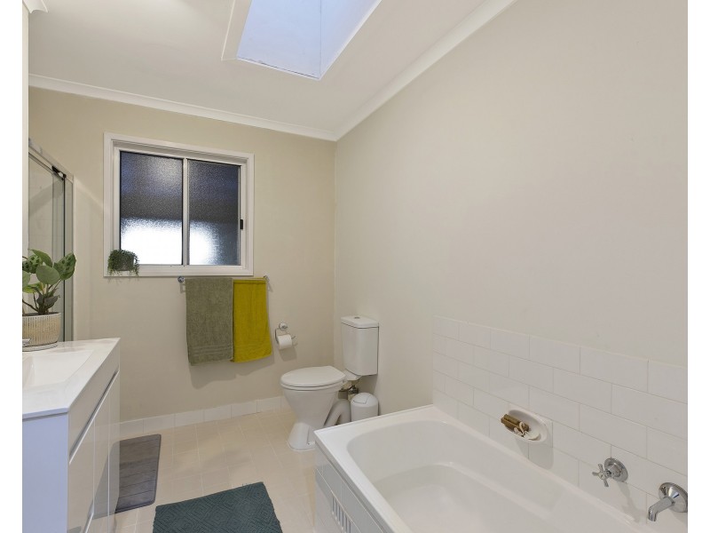 35 Alison Road, Springfield NSW 2250