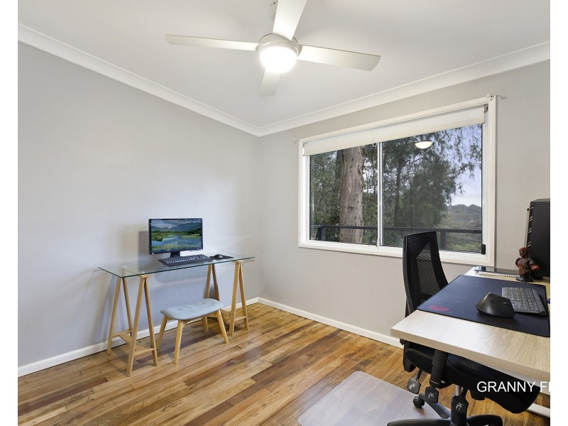 35 Alison Road, Springfield NSW 2250