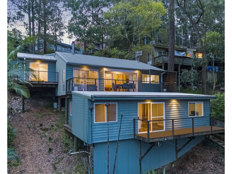 35 Alison Road, Springfield NSW 2250