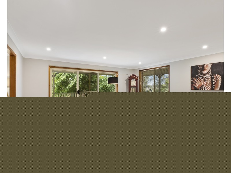 9 Newman Close, Green Point NSW 2251