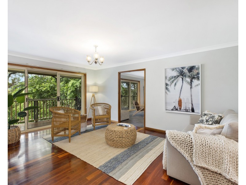 9 Newman Close, Green Point NSW 2251