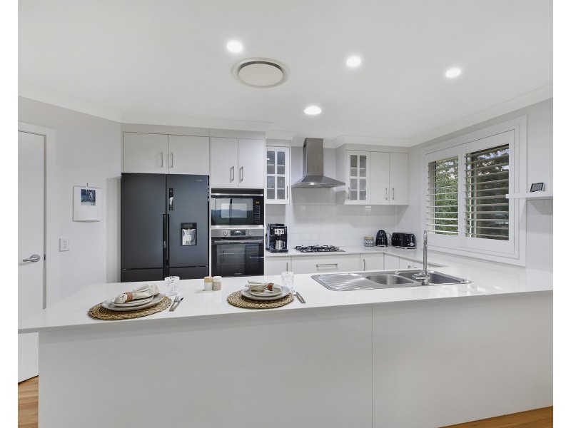 5 Sunnyvale Close, Lisarow NSW 2250
