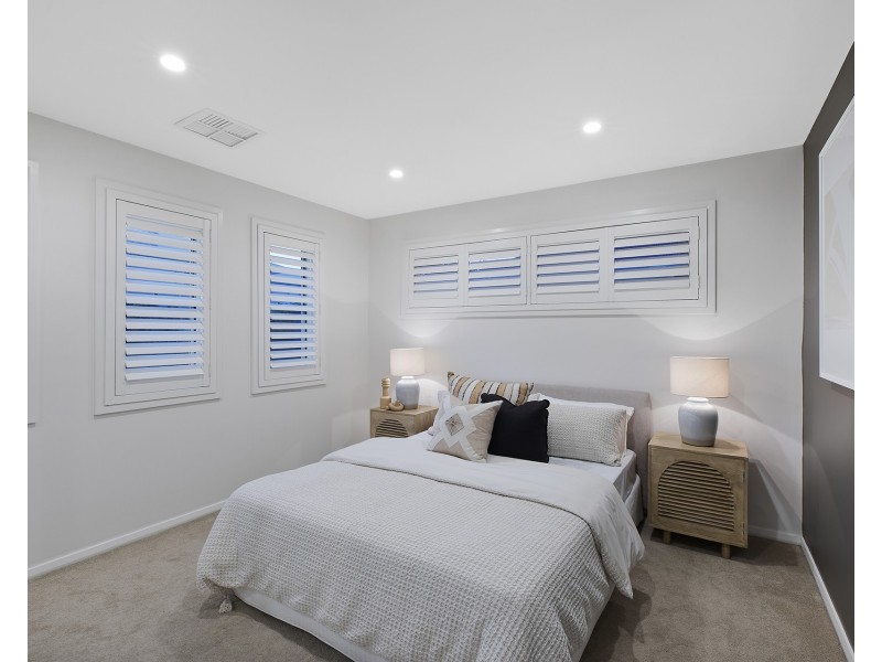 14 Applegum Close, Erina NSW 2250