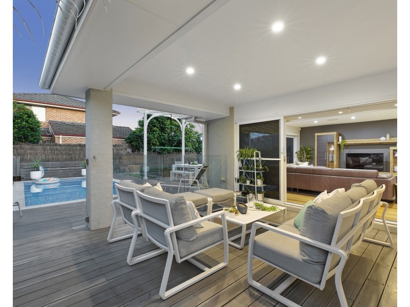 14 Applegum Close, Erina NSW 2250