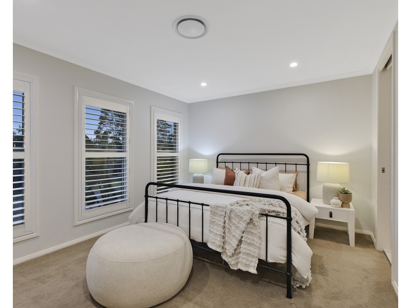 7 Peckham Place, Green Point NSW 2251