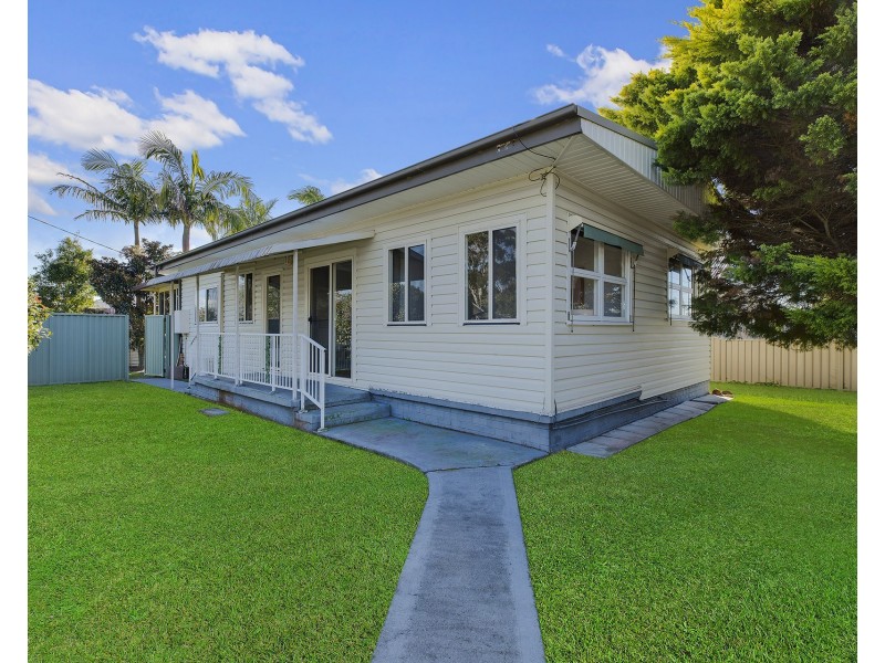 14 Michele Avenue, Noraville NSW 2263