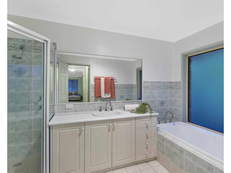15 Windemere Drive, Terrigal NSW 2260