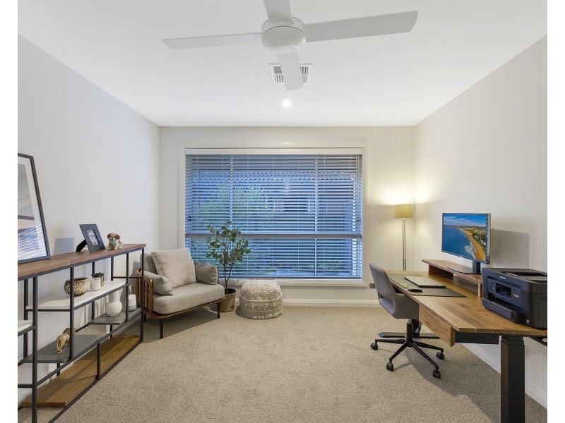 31 Kuburra Road, Erina NSW 2250