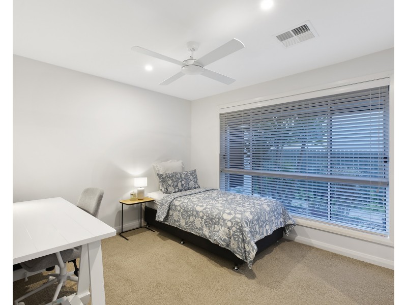 31 Kuburra Road, Erina NSW 2250