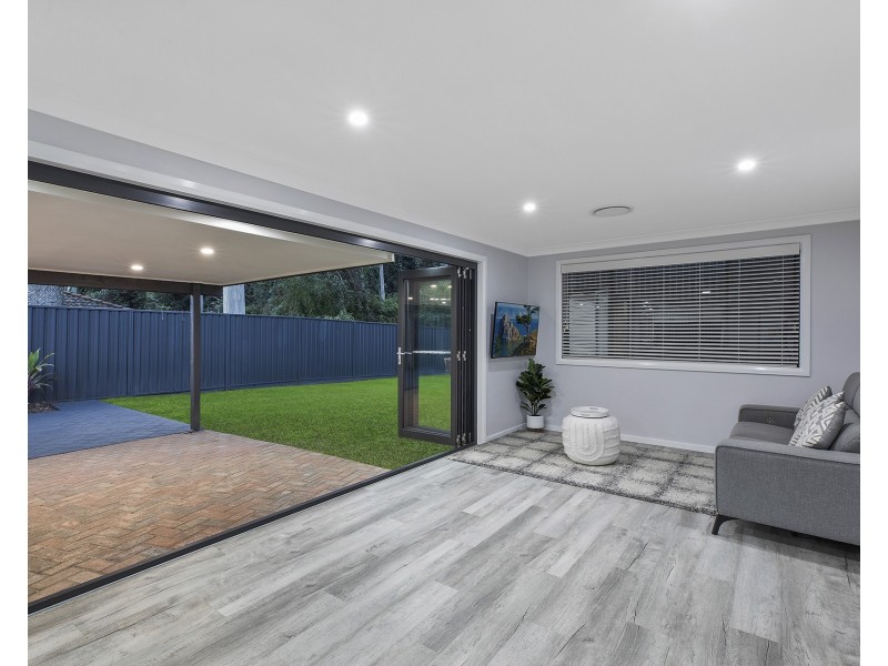 49 Perratt Close, Lisarow NSW 2250