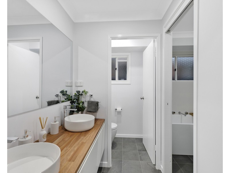 49 Perratt Close, Lisarow NSW 2250