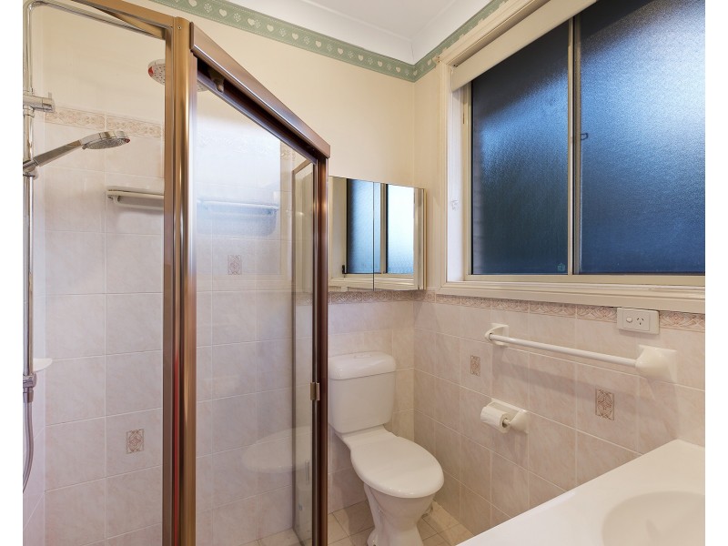 10 Scribbly Gum Crescent, Erina NSW 2250