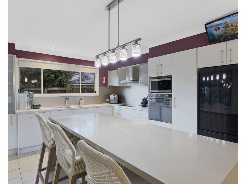 15 Eggeling Street, Erina NSW 2250