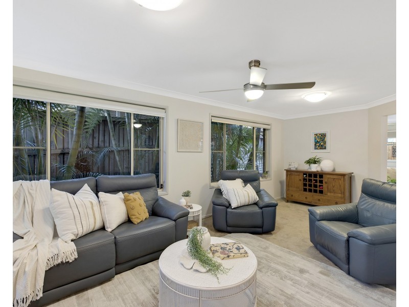 15 Eggeling Street, Erina NSW 2250