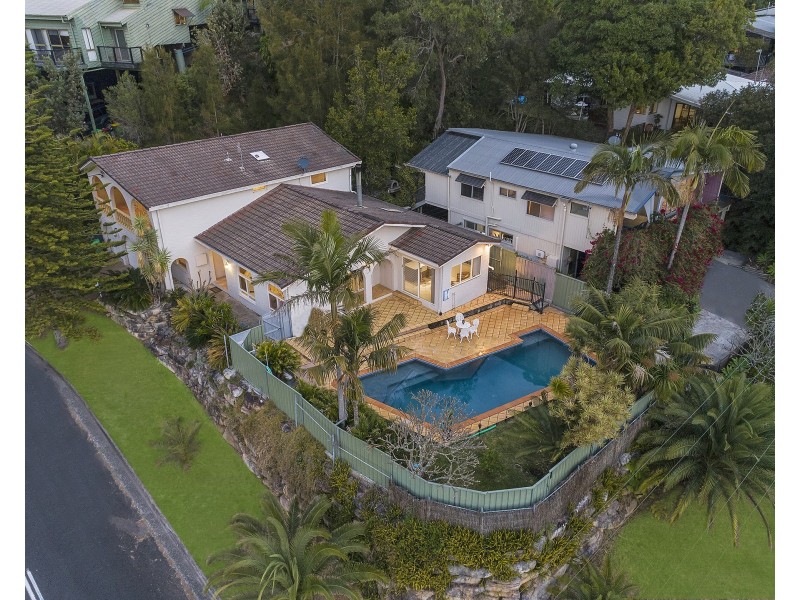 33 Noorong Avenue, Forresters Beach NSW 2260