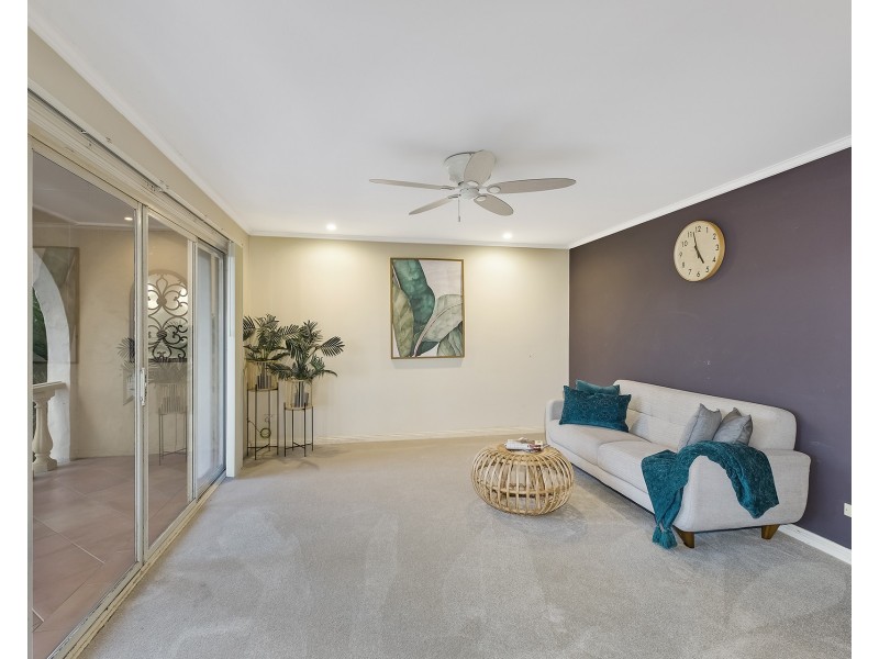 33 Noorong Avenue, Forresters Beach NSW 2260
