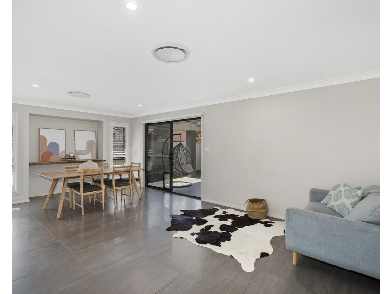 8 Treasury Terrace, Morisset NSW 2264