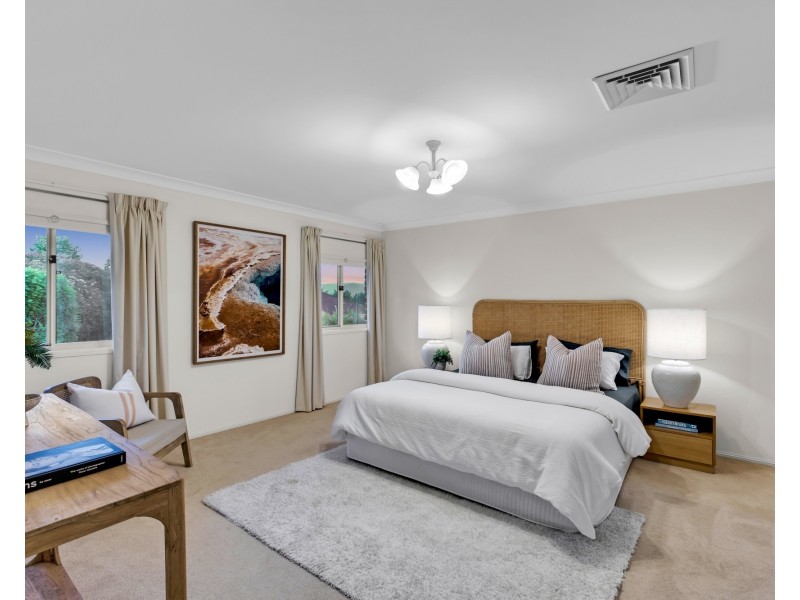 18 Tallowood Crescent, Erina NSW 2250