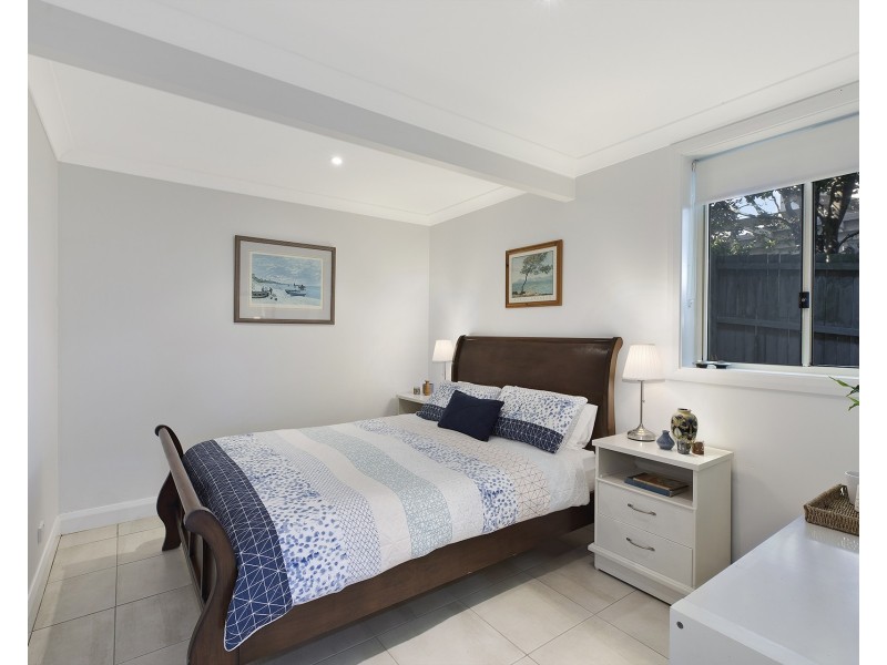 22 John Street, Forresters Beach NSW 2260